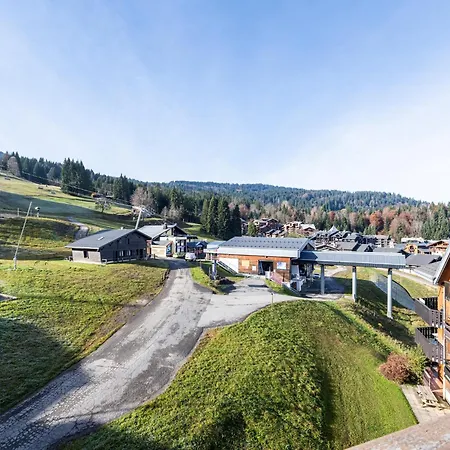 Apartament 3-bedroom In Morillon